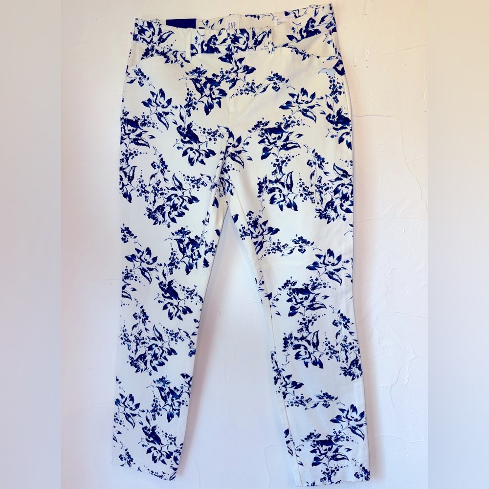 NWT GAP MID RISE SKINNY STRETCH ANKLE PANTS WHITE WITH NAVY FLORAL PRINT SZ 6